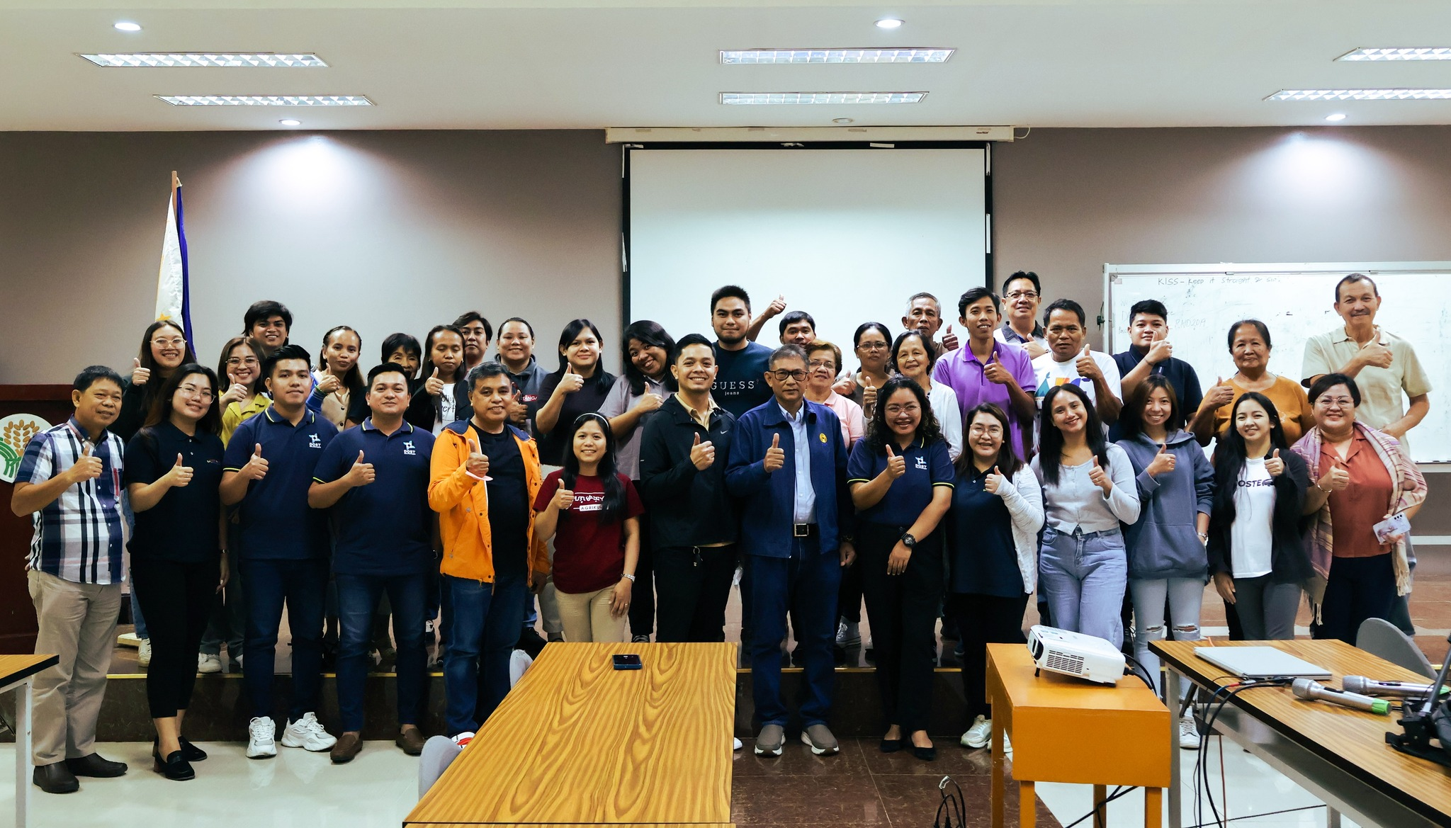 Five farmer groups in Calabarzon aim to reach wide market with FDA license