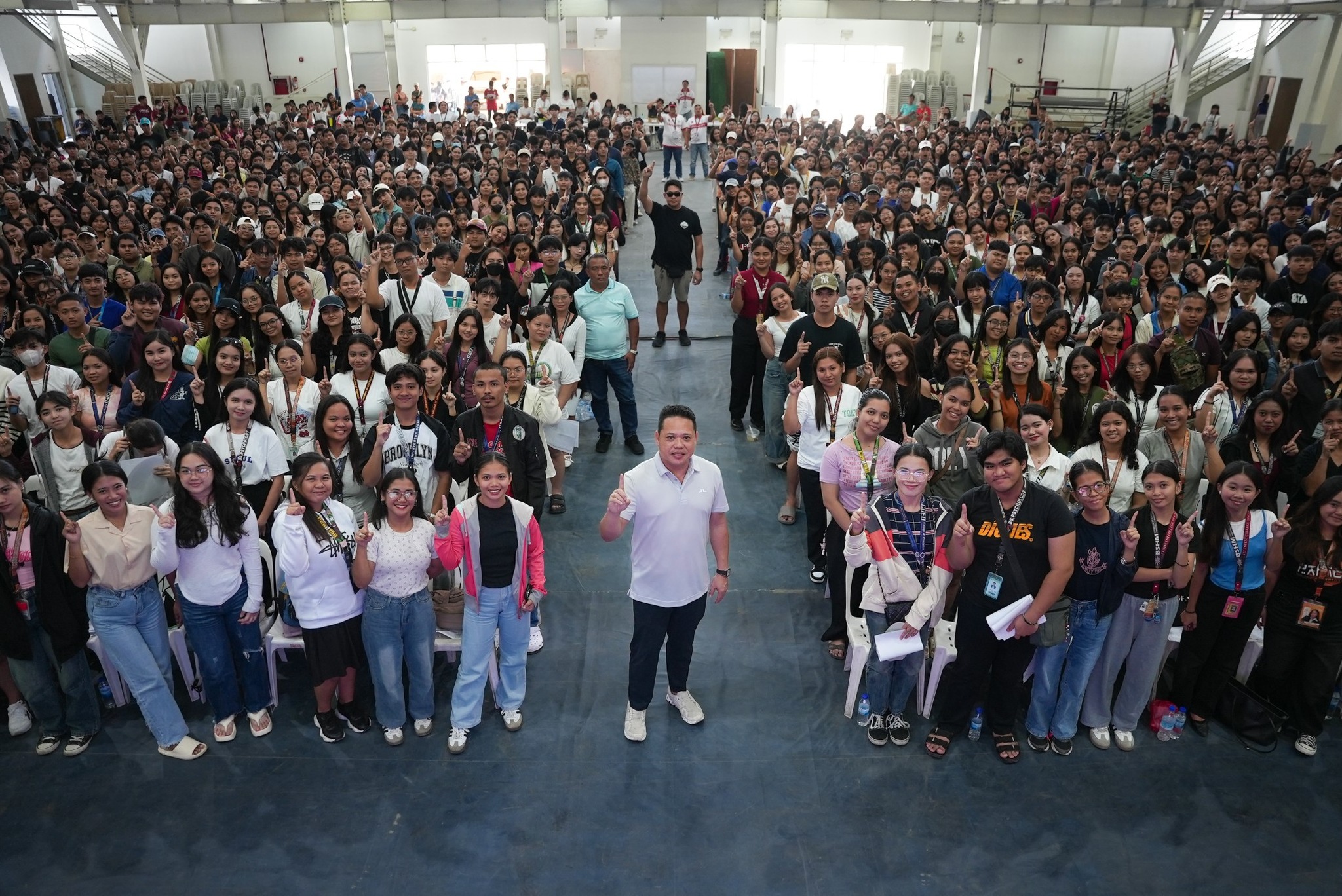Cabuyao City launches ATM-based allowance system for scholars